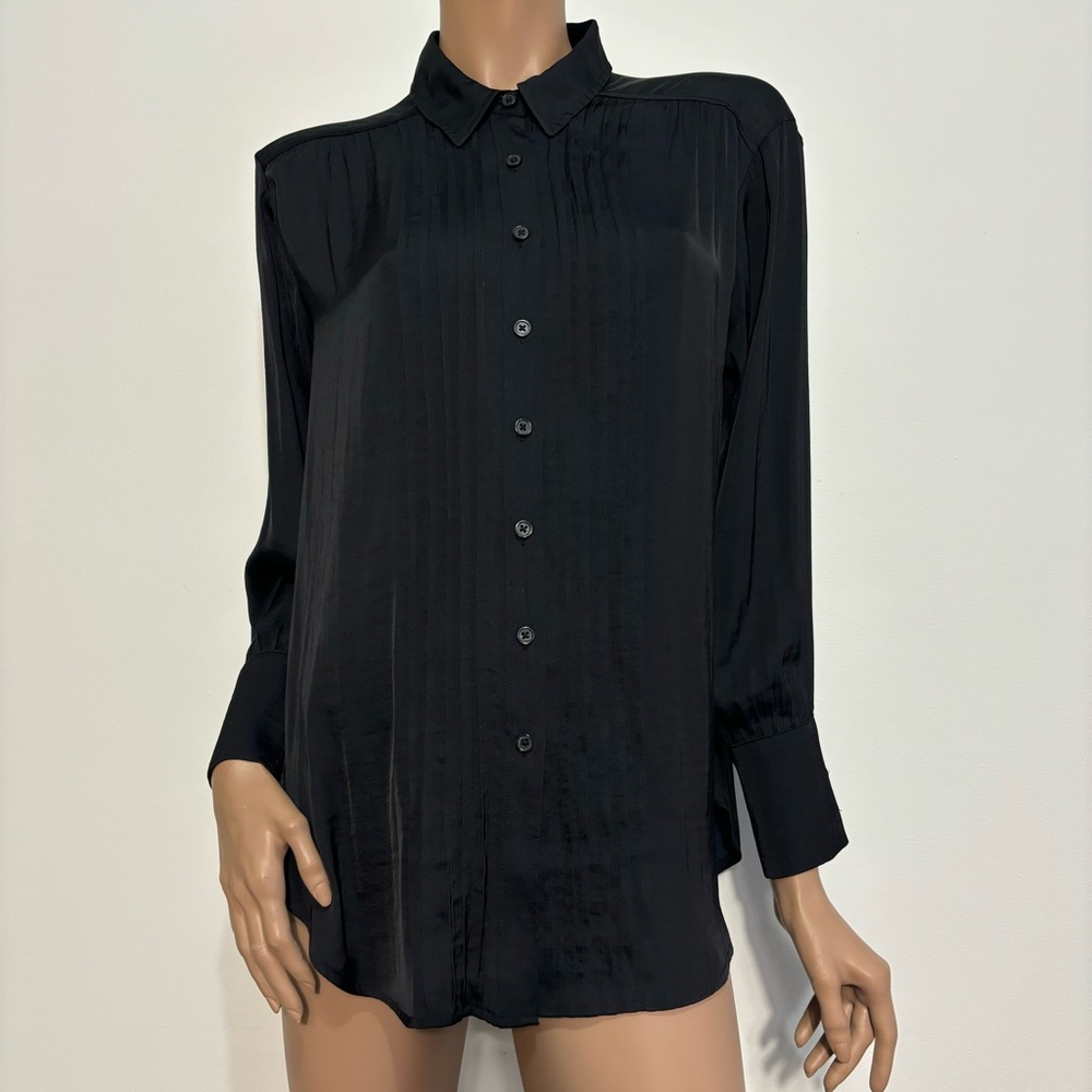 Anthropologie Tuxedo Blouse In Black Womens XS Light Flowy Material
